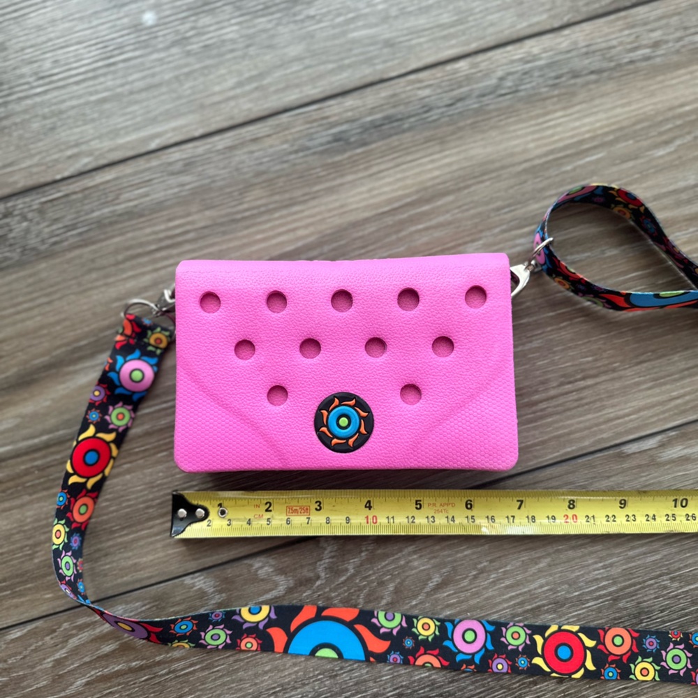 Optari Crossbody Long Strap Pink
Small Crossbody Bag Purse⭐️HostPick - Picture 6 of 10